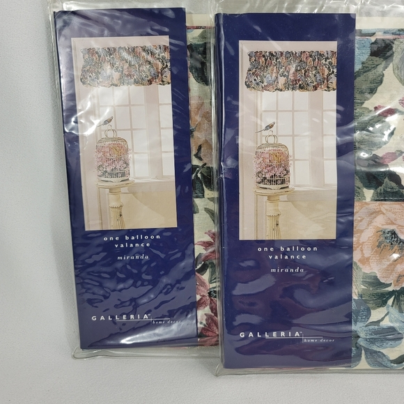 (2) Vtg Galleria Home Decor MIRANDA Balloon Valance - Floral - Picture 4 of 14
